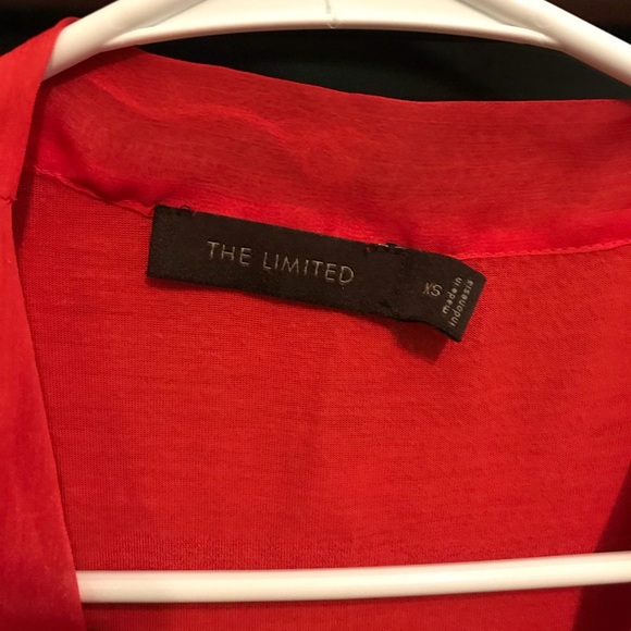 The Limited Blouse - Picture 2 of 2